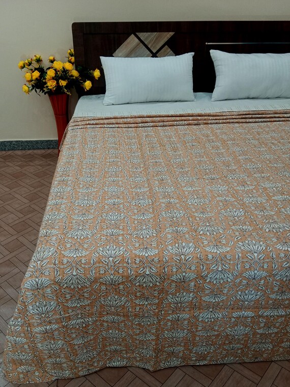 Premium Floral Kantha Quilt Hand block Print Bed Decor Sheet Natural Color Indian inspire Bedding Hand Stitched Rural Queen Quilt and Sham