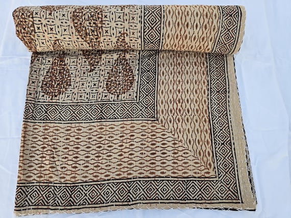 Kantha Quilt Handblock Print floral Kantha Indian Netural Colour Indian inspired Bedding Hand Stitched Rural Quilted Bedding Bedspread