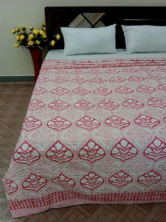Luxury Halloween Gift, Pink Floral Kantha Quilt Hand Block Print Kantha Indian Natural Color inspired Bedding Hand Stitched Rural Quilted