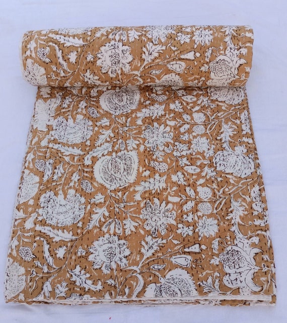 Luxury Kantha Quilt, Tan Hand Block Print Floral Blanket, Indian Natural Color, Hand-Stitched Rural Kantha Bedding, Ethnic Home Décor Style