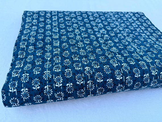 Blue Floral Kantha Quilt Block Print Quilt Queen Size Bedspread with Pillow Covers