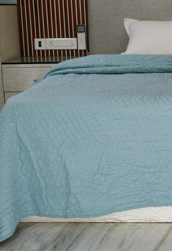 Premium Bed Decor Quilt Blankets Indian Reversible Quilts Handmade Jaipuri Razai Soft Queen size Quilt Indian Cotton Filled kantha Quilt