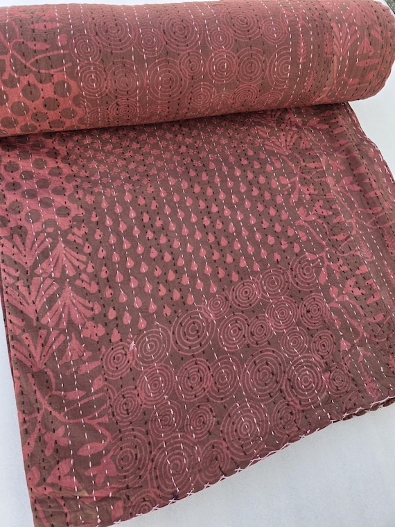 Floral Handmade Kantha Quilt, Vintage Floral Block Print Bedding Vintage Bedding Quilt Gorgeous quilt that has the perfect vintage look