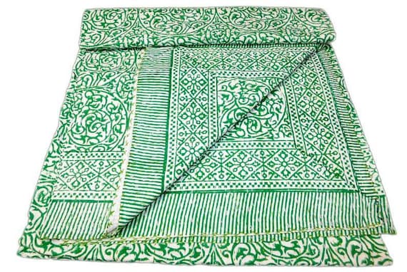Green Queen Kantha Quilt Green Floral Cotton Kantha Quilt Green indian cotton bedspread Green Bedspread, Bedspread Queen Green kantha quilt