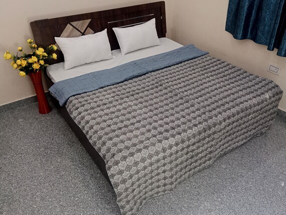 Batting Cotton Quilt Handmade Jaipuri Razai Quilt blanket, Soft Indian Cotton Kantha Quilt, Queen Size Traditional Jaipuri Quilt homemade