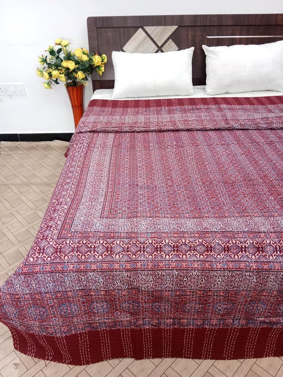 Ajrak Block Print Kantha Quilt: Vintage Floral Design, Double/Queen