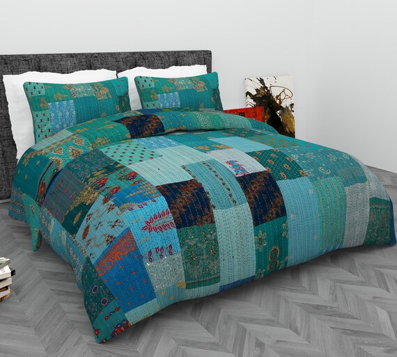 Indian Silk Patola Patchwork Kantha Quilt: Handmade Vintage Style