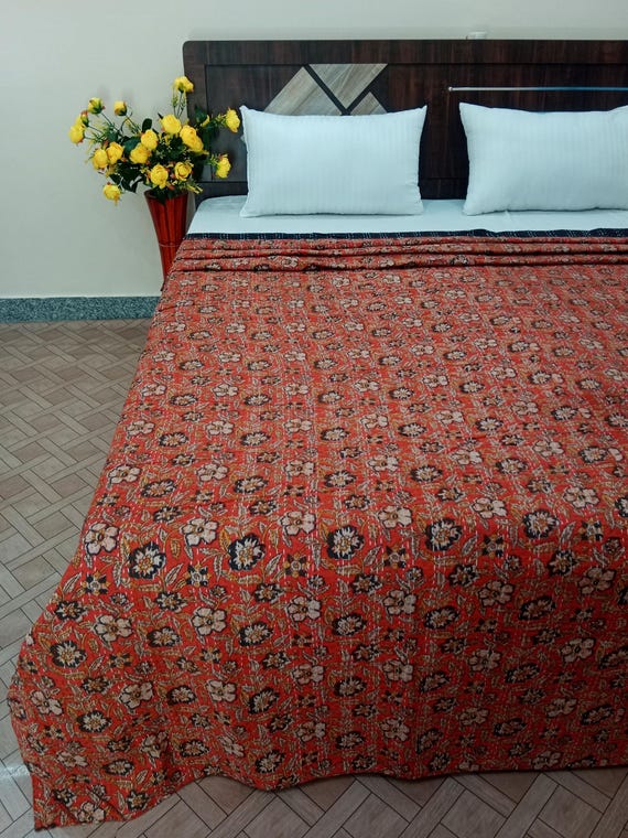 Premium Red floral Kantha Quilt Hand block Print floral Kantha Design Color Indian inspired Bedding Hand Stitched Rural Quilt For Home Decor