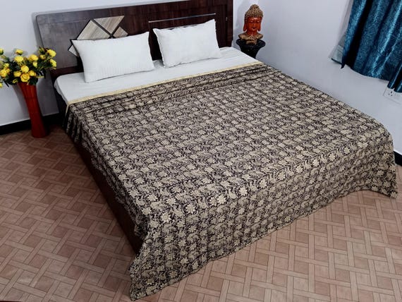 Floral Elisa Kantha Quilt Hand block Print Black & white floral Kantha Indian Natural Color Indian inspired Bedding Quilt Housewarming Gifts