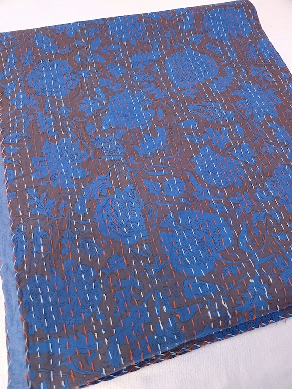 Gorgeous quilt that has the perfect vintage look! Unique Design Kantha Quilt Natural vegetable dyes colour