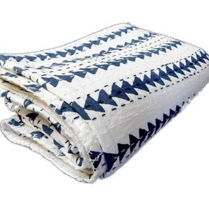 Blue And White Quilt & Kantha Hand-stitched Block Print Cotton Bedspread Bedding