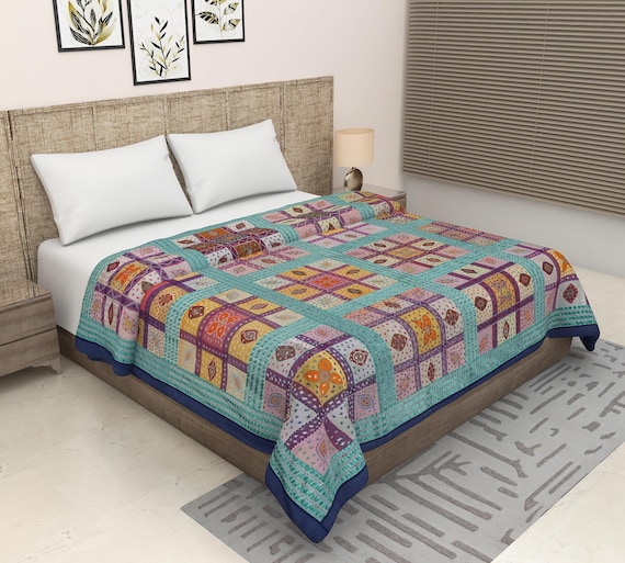Bedding Bedspread Vintage style vintage design Handblock Print Indian Netural Colour floral print Hand Stitched bedding