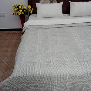 Handmade Indian Reversible Cotton Batting Jaipuri Quilt Striped and Solid Soft Cotton Kantha Quilt Warm Jaipuri Cotton Filled Batting quilt