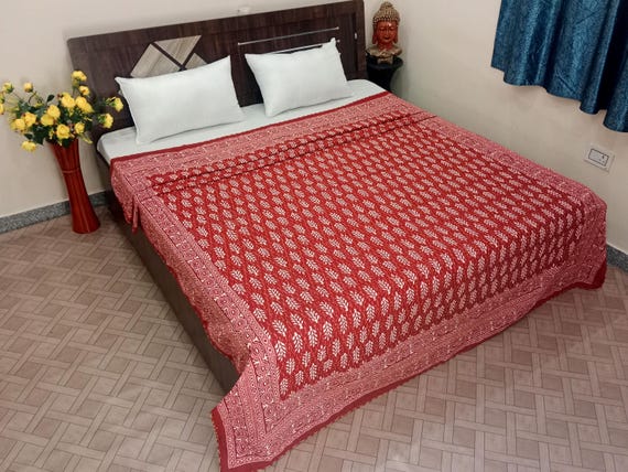 Vintage style vintage design Handblock Print Indian Netural Colour floral print Quilt Hand Stitched Natural vegetable dye cotton kantha