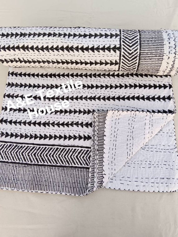 Black and White Triangle Kantha Quilt HandBlock Print Kantha Throw Indian Kantha Cotton Light Weight Quilt Summer Bedspread Full Size Quilt