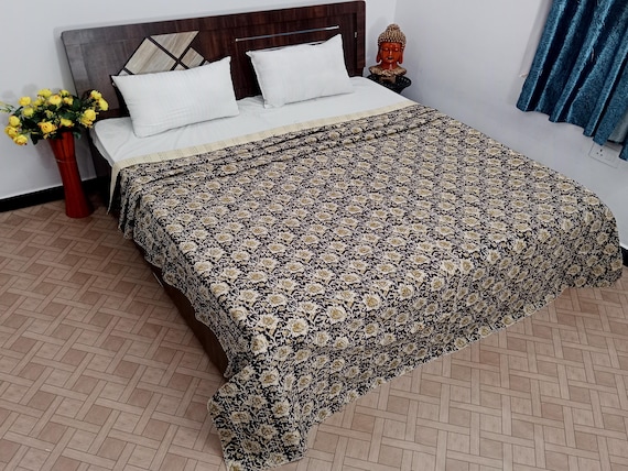 Kantha Quilt Handblock Print floral Kantha Indian Netural Colour Indian inspired Bedding Hand Stitched Rural Quilted Bedspreads