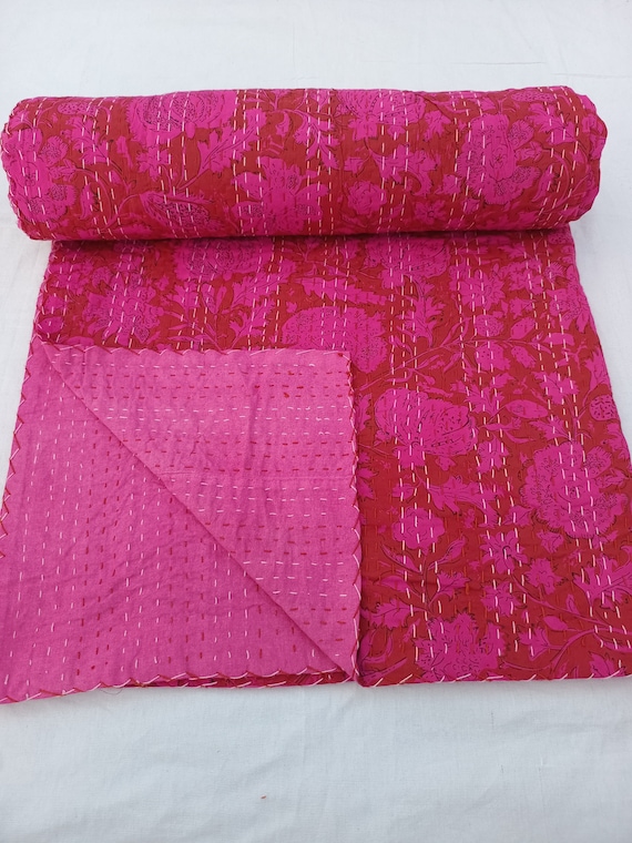 Gorgeous quilt that has the perfect vintage look! Unique Design Kantha Quilt Natural vegetable dyes colour