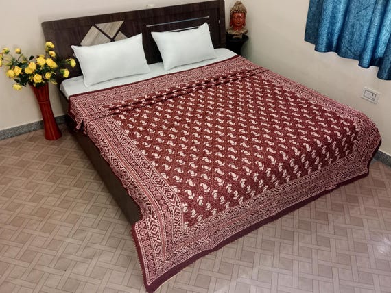 Kantha Quilt Kantha Quilt Handblock Print Indian floral print Quilt Hand Stitched Vintage style vintage design Handblock Print quilt