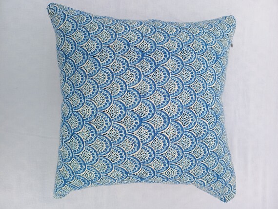 2 Pieces 16x16 inches Handblock print Floral Print Pillow Covers Cotton Fabric 1 pair 16x16 Inches Size Handblock print Natural Colour