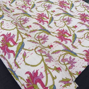 Premium Flower Kantha Quilt King Indian Block Print Floral Quilt, Hand block Floral Print Quilt, Red kantha Soft Cotton Throw, Home Decor