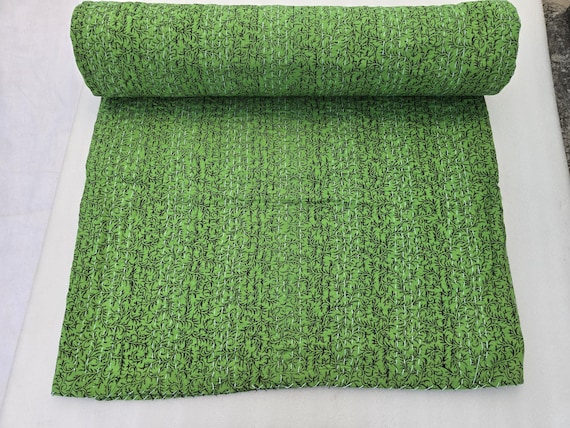 Floral Handmade Kantha Quilt, Vintage Floral Block Print Bedding Vintage Bedding Quilt Gorgeous quilt that has the Perfect Vintage Look