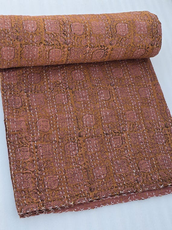 Floral Handmade Kantha Quilt, Vintage Floral Block Print Bedding Vintage Bedding Quilt Gorgeous quilt that has the perfect vintage look