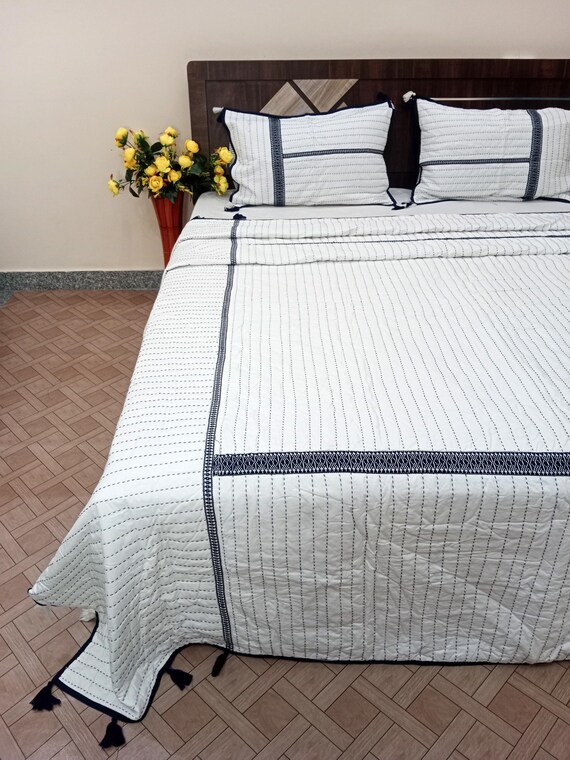 Batting Quilt Handmade Cotton Kantha Quilt: Jaipuri Razai Queen Bedding Blanket