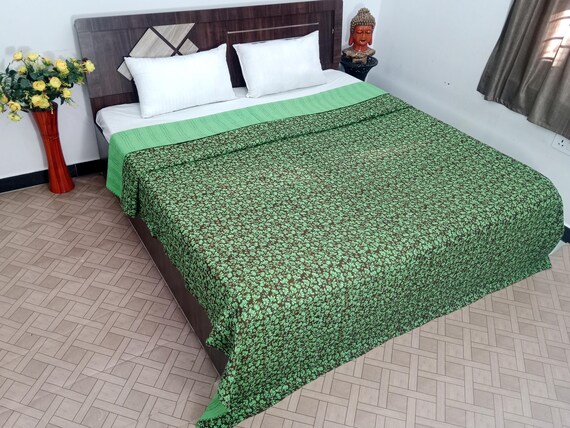 Handmade Kantha Quilt, Vintage Floral Block Print Bedding Vintage Bedding Quilt Gorgeous Quilt that has the Perfect Vintage look