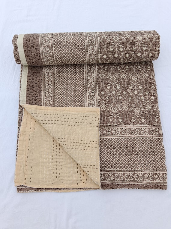 Boho Kantha Quilt Bedspread Hand Stitched Cotton Indian Quilt Vintage Brown Bedding Queen King Size Kantha Blanket + Pillow Covers