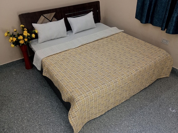 Batting Cotton Quilt Handmade Jaipuri Razai Quilt blanket, Soft Indian Cotton Kantha Quilt, Queen Size Traditional Jaipuri Quilt homemade