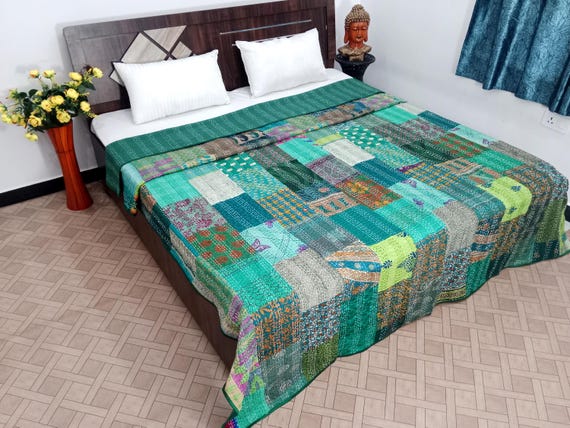 Indian Silk Patola Patchwork Kantha Quilt: Handmade Vintage Style