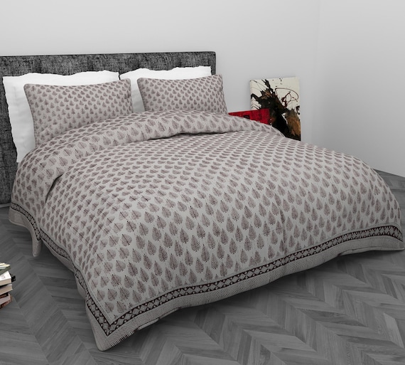 Brown Floral Kantha Quilt: Indian Cotton Bedspread