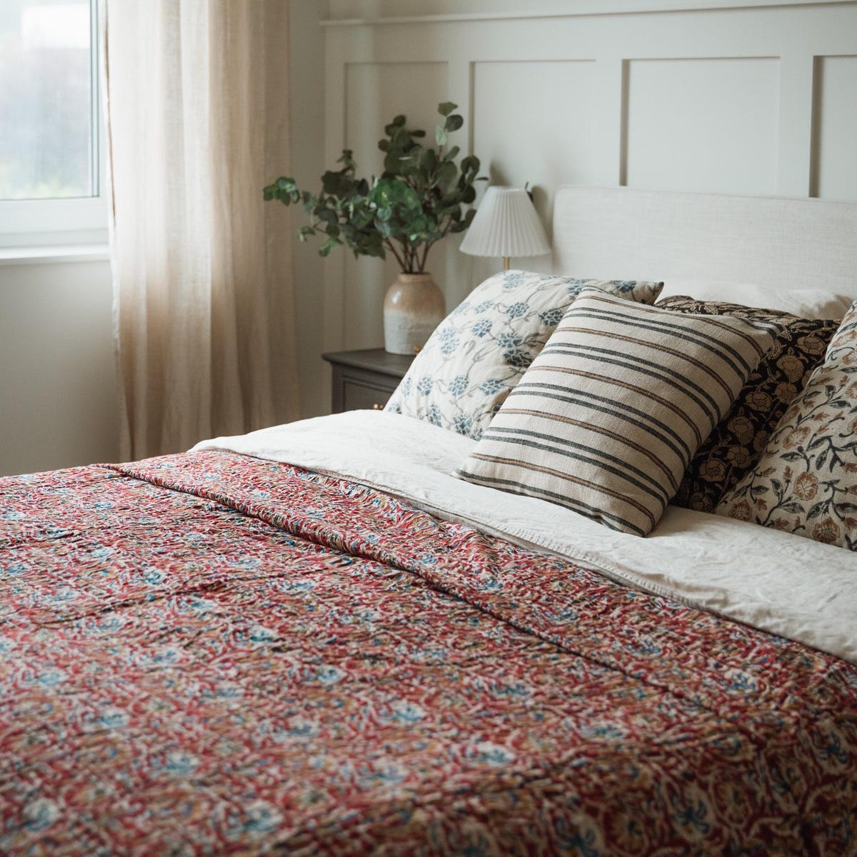 Premium Burgundy Ashlyn Kantha Quilt | Handmade Cotton Kantha Quilts | Indian Natural Color Bedding | Floral Blanket | Housewarming Gifts - Etsy