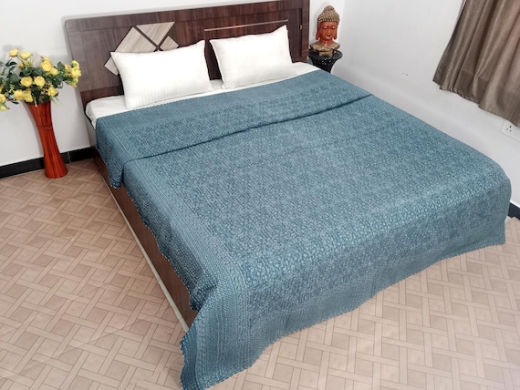 Floral Kantha Quilt: Handmade Indian Cotton Bedspread, Queen Size