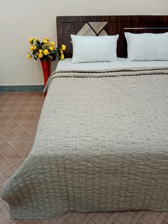 Premium Indian Quilt, Handmade Jaipuri Razai, Soft Cotton Kantha Quilt, Queen Size Bedding Blanket For warm