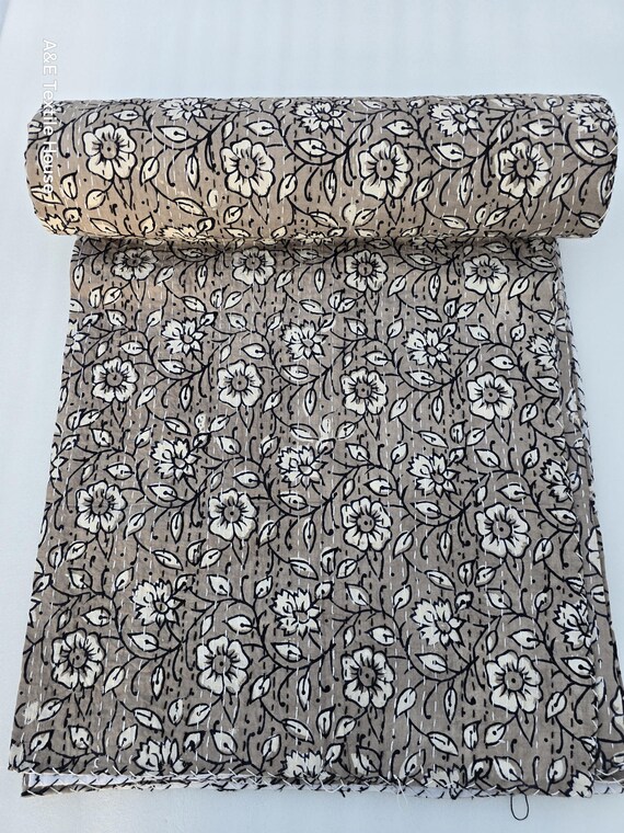 Kantha Quilt Bedding Hand Block Print Floral Blanket Indian Natural Color, Hand-Stitched Rural Kantha Bedding, Ethnic Home Décor Style