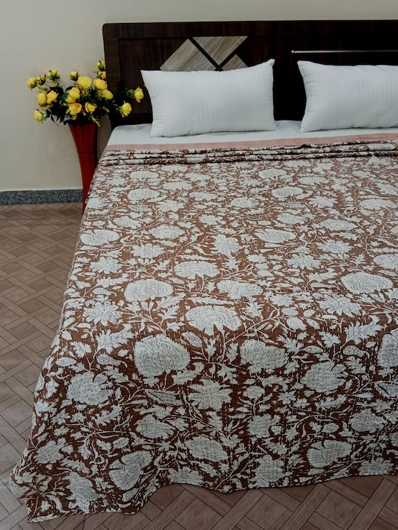 Indian Kantha Quilt Kantha Quilt Handblock Print Indian Netural Colour floral print Quilt Hand Stitched Natural vegetable dye Handmade quilt