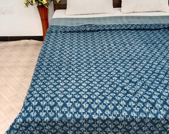 Colcha Floral Kantha: Roupa de Cama Indiana com Estampa Handblock
