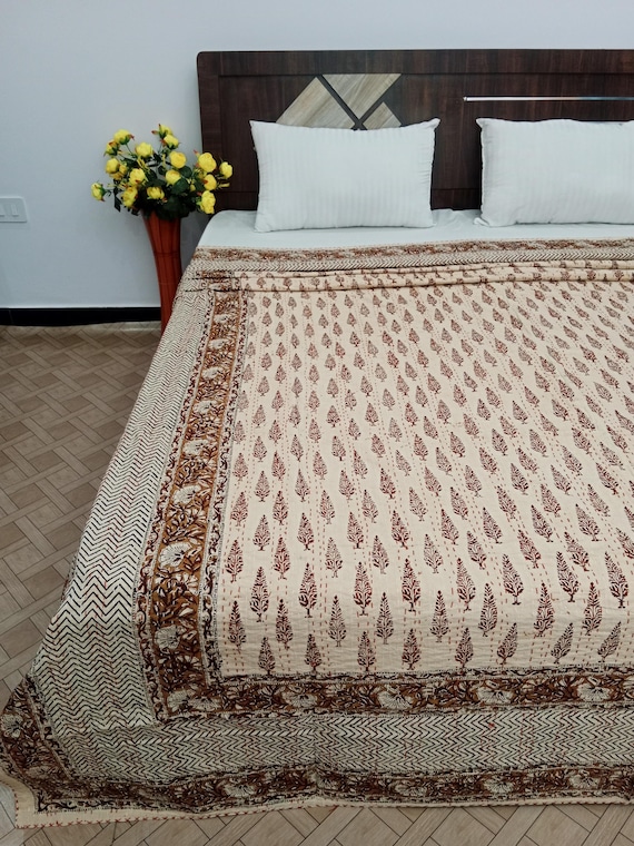 Kantha Quilt Bedding Hand Block Print Floral Blanket Indian Natural Color, Hand-Stitched Rural Kantha Bedding, Ethnic Home Décor Style