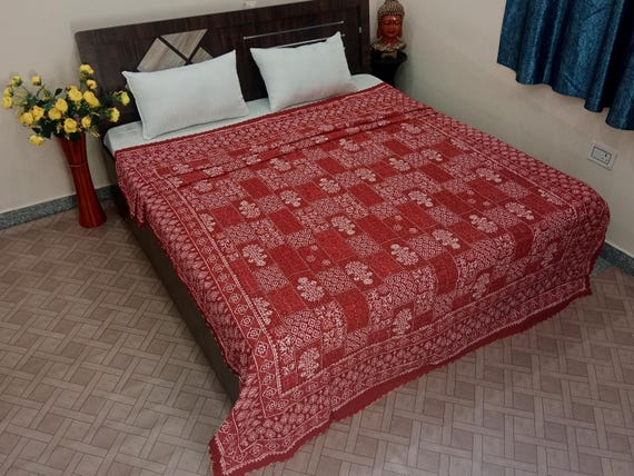 Vintage style vintage design Handblock Print Indian Netural Colour floral print Quilt Hand Stitched Natural vegetable dye cotton kantha