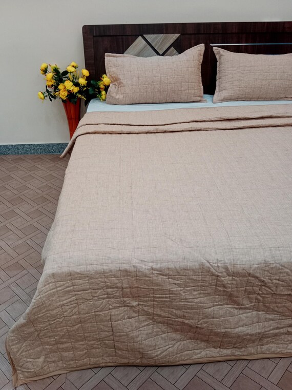 Handmade Cotton Kantha Quilt: Jaipuri Queen Size Bedding