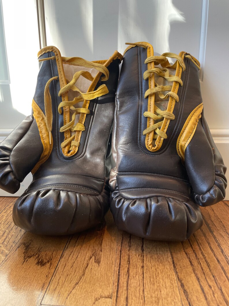 Vintage Everlast 7oz Boxing Gloves Brown Yellow Trim Laces RARE Etsy