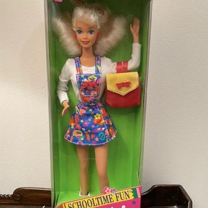 Vintage Schooltime Fun BARBIE Doll Special Edition (1994)- FACTORY SEALED!