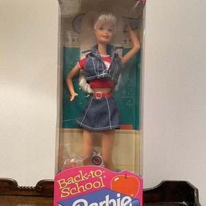 Vintage Back to School Barbie Doll Retro 90s  Special Edition 1996 Mattel NIB