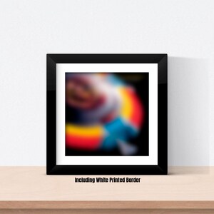 a picture of a picture of a colorful object