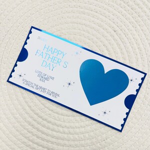 Bon d'achat à gratter personnalisé bleu pour la fête des pères | carte à gratter | Bon surprise | Cadeau fête des pères | Révélation du cadeau