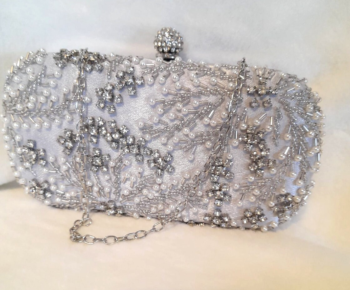 Silver Beaded Evening Bag scalloped edge purse handbag Dressy Wedding EUC