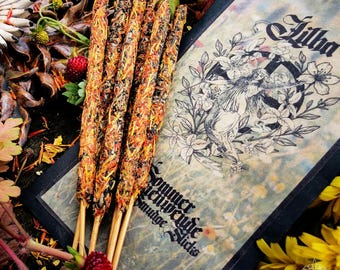 LITHA Ritual Räucherstäbchen Sonnenwendrauch • Johanniskraut • Rosmarin • Saflor • Schutz • Sonnenkult • Jahreskreisfest • Sommersonnenwende