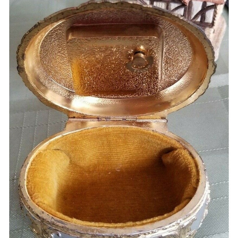 Made in Japan Peacock Art by Chokin Sankyo Musicbox Song is Feelings