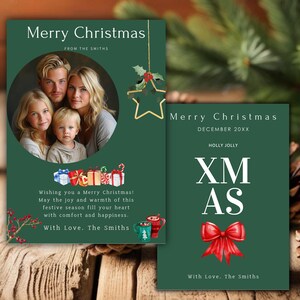 ホリデーカスタム両面カードテンプレート、クリスマスチェック柄リボン写真、緑と赤の家族写真のクリスマスカード、クリスマス 2025 カード、クリスマスカード